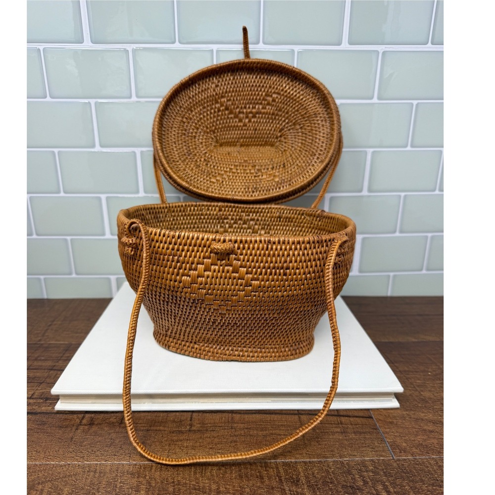 Handwoven Balinese Ata Grass Basket Purse - Vintage-Inspired - Picture 13 of 16